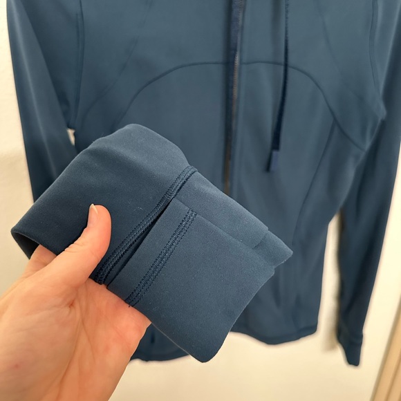 Women’s define hooded jacket nulu - Lululemon - Picture 3 of 9